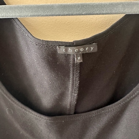 Theory Black Gray Herringbone Pleated Knit dress size medium - Picture 2 of 6